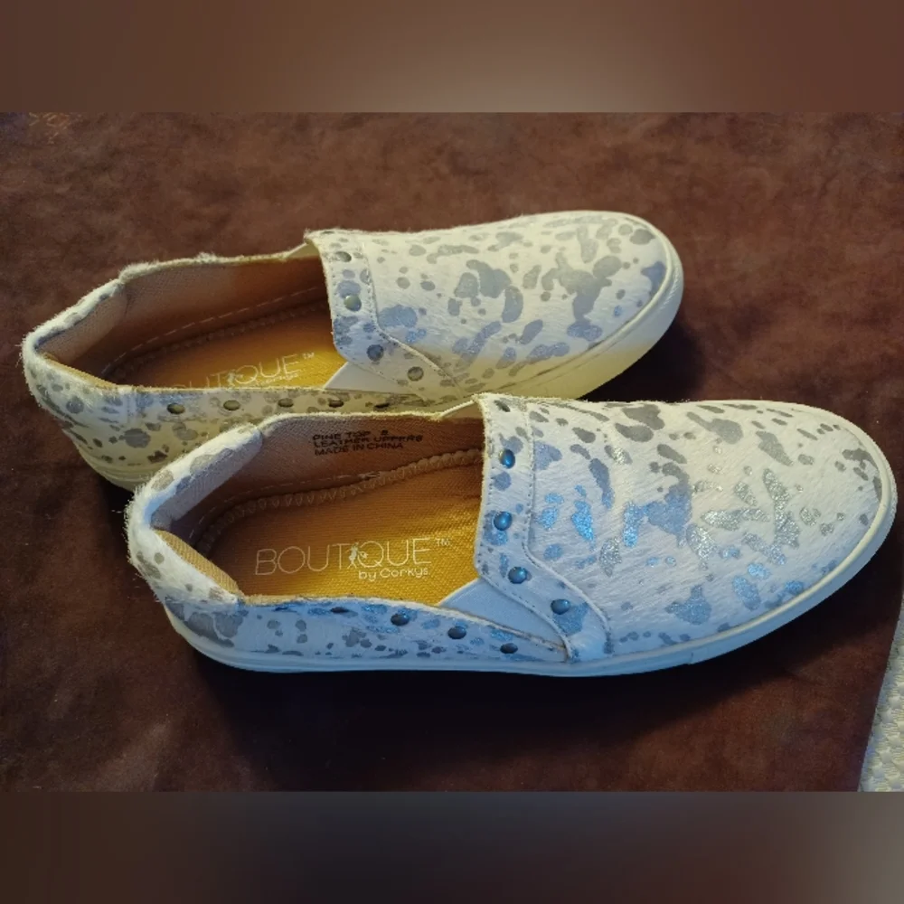 Corkys Pine Top Slip on Sneakers - Picture 2 of 5